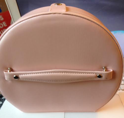 doll face train case