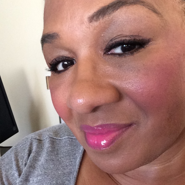 kevyn aucoin Kevyn Aucoin The Creamy Glow in tresbelle -- swatch and review