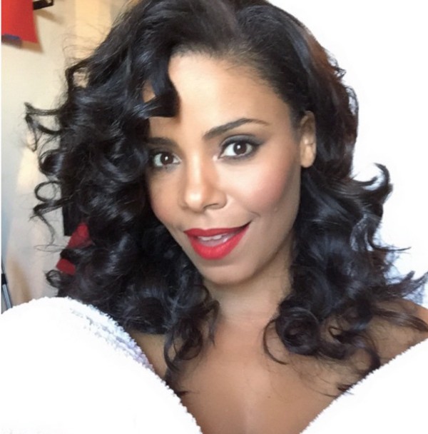 Sanaa Lathan Red Lips Simple Makeup
