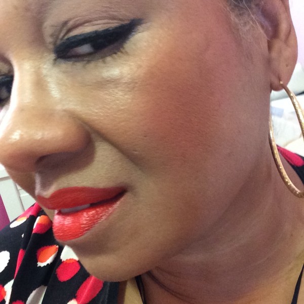 BECCA Limited Edition Shimmering Skin Perfector in Blushed Copper review swatch 1