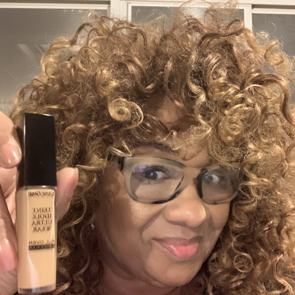 Tracey Brown wearing Lancôme Teint Idôle Ultra Wear All Over Full Coverage Concealer