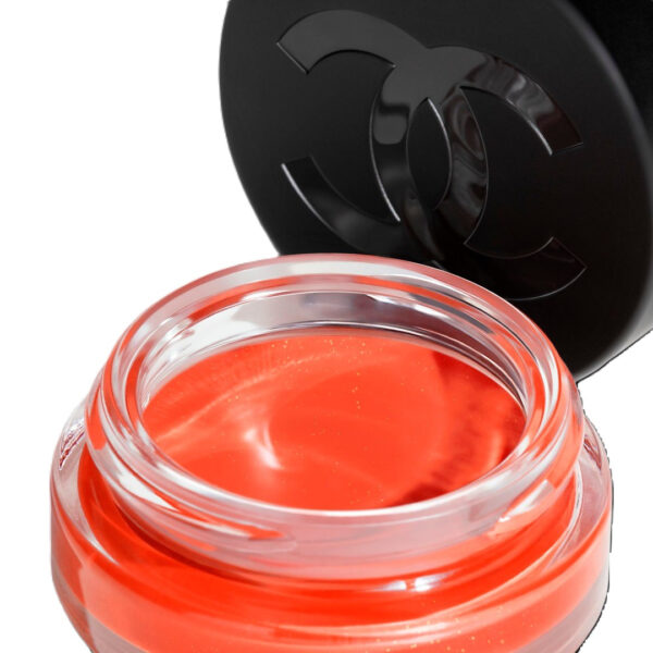 Spring beauty balm blush CHANEL N°1 DE CHANEL Lip and Cheek Balm