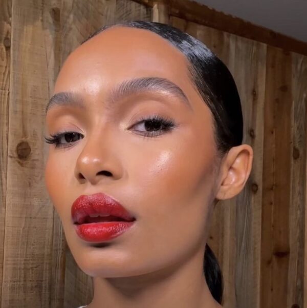Yara Shahidi makeup