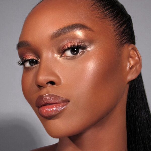 Pat Mcgrath Labs holiday 2024_DawnDivinity_ eyeshadow palette model blingingbeauty.com gift guide