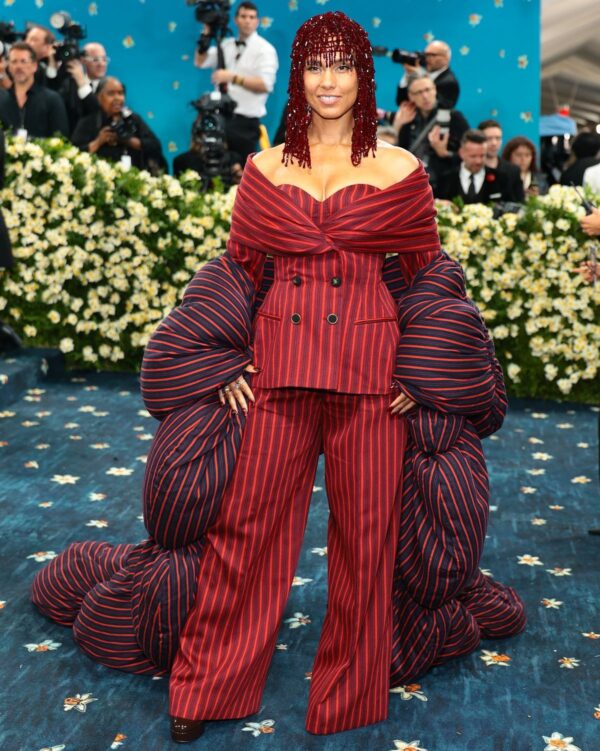 alicia-keys-attends-the-2025-met WEARING MONCLER