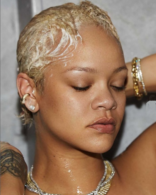 rihanna USING NEW FENTY HAIR clear thinker shampoo