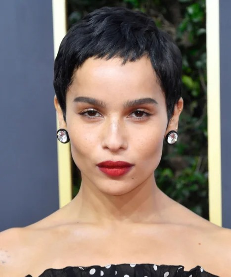 ZOE KRAVITZ RED LIPSTICK